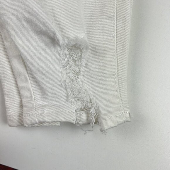 NWT Celebrity Pink "The Glam" White Skinny Jeans Curvy Mid-Rise 13/31 - Picture 3 of 13